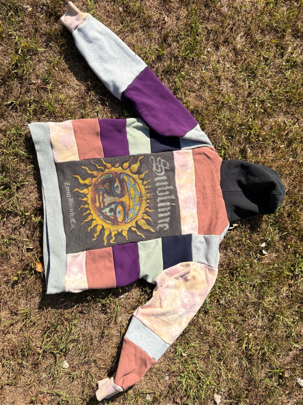 Upcycled Sublime patchwork hoodie - Picture 4 of 10